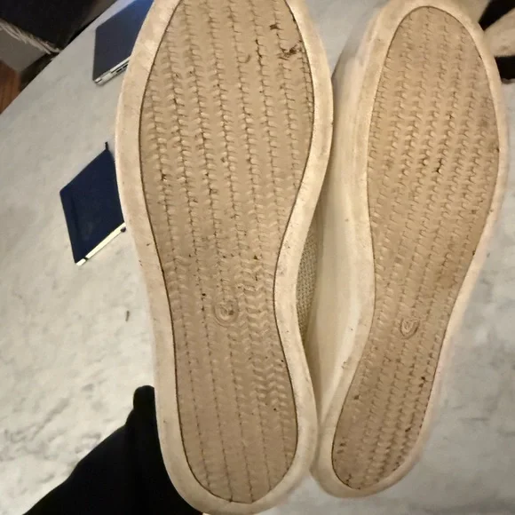 Rothy’s the court sneaker sand dune - Picture 4 of 4